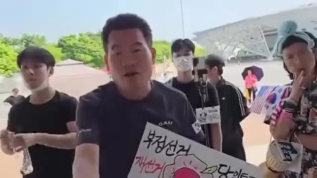아저씨보고 아저씨라고 했다가 욕쳐먹는 한길쌤 ㅋㅋㅋㅋㅋㅋㅋㅋㅋㅋㅋㅋㅋㅋㅋ