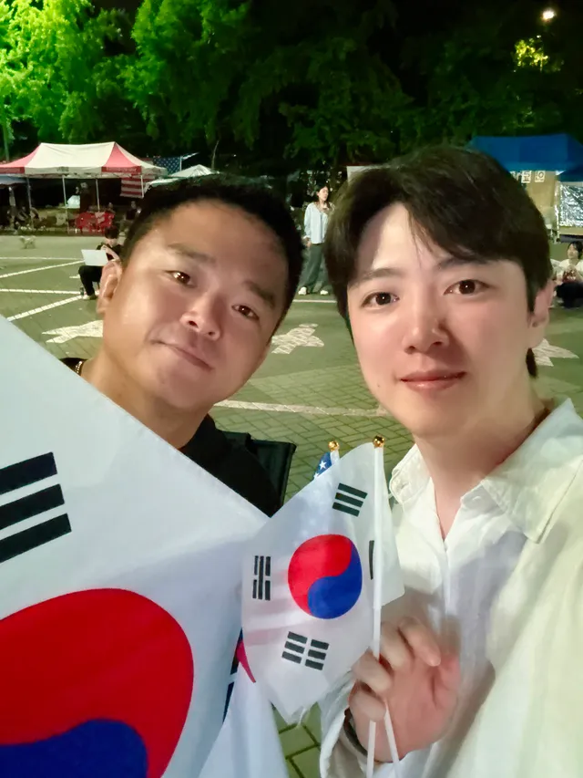 6.25일 한국 도착하자마자 올공에서 4시간을 목 터져라 외쳤다
6.29일 어제 저녁 11시 올공가서 2시간을 부정선거 재선거 당일투표 수개표를