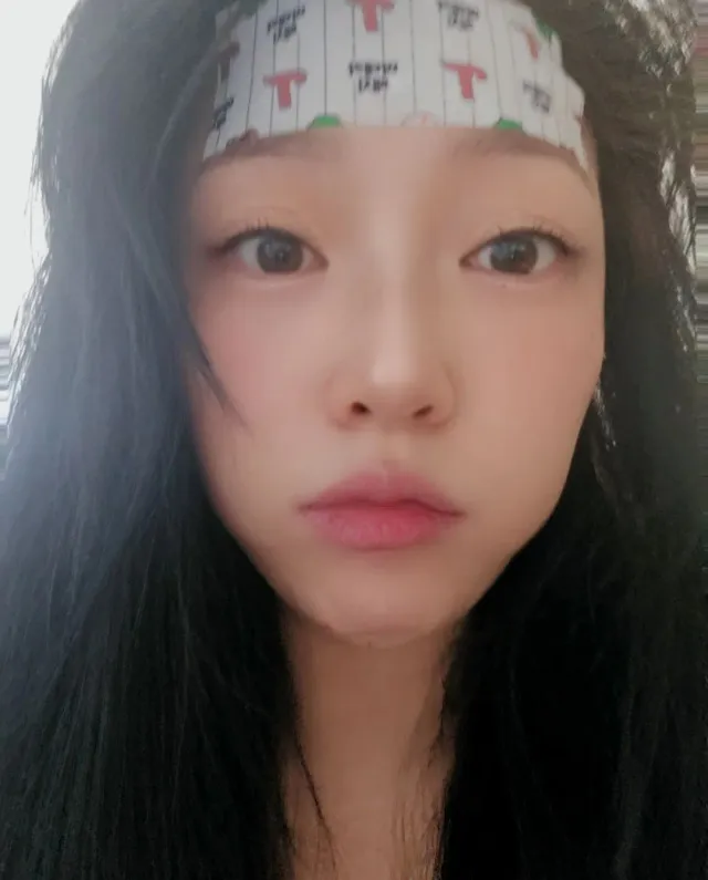 어제, 오늘 안 그래 보였을 수도 있지만…🥲

38도까지 열 찍고
목소리도 안 나오고 엄청 아팠어요

평소 체온이 36.5도 정도라
저한테는 