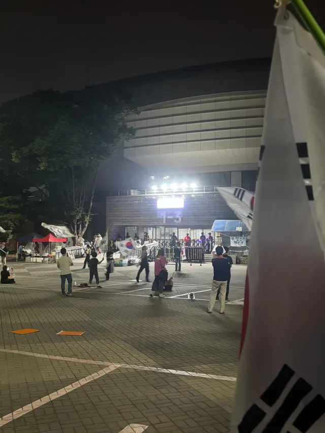 도착!
열심히 외칠게요!!