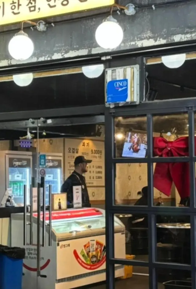 나락 부정 고기 괴기 제주도 

스레드  자영업자 사필귀정 ..여기서 마케팅 하시려면 신중하셔야 ...나락 갑니다 ...과연 장사 계속 하려나 