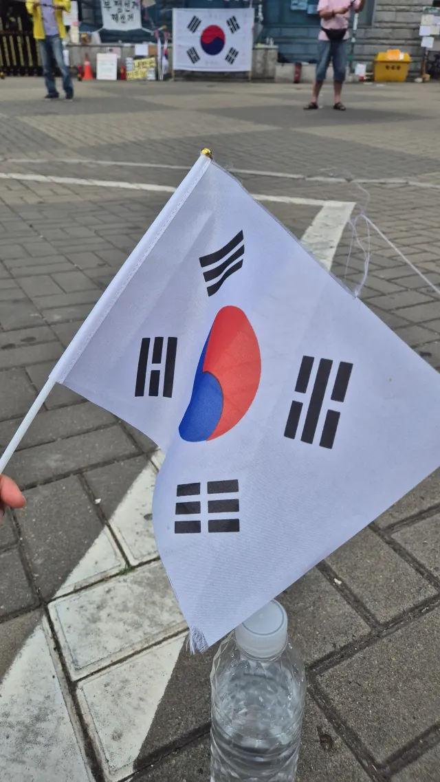 아이들 등교,등원시켜 놓고 올공 오전반 출석했습니다. 어르신분들이 자리 지켜주시네요. 감사합니다♡