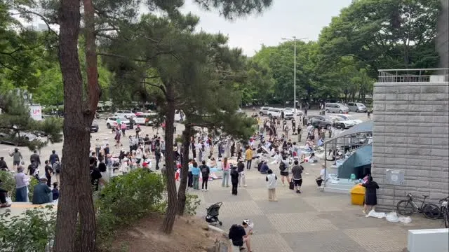 공쥬는 이제 퇴각해오

그리구 공쥬가 왤케 인기가 없나 고민해봤는데 귀엽지 않아서 그런고에오

공쥬도 귀여워지기로 한거시에오 다들 화이팅인거시에