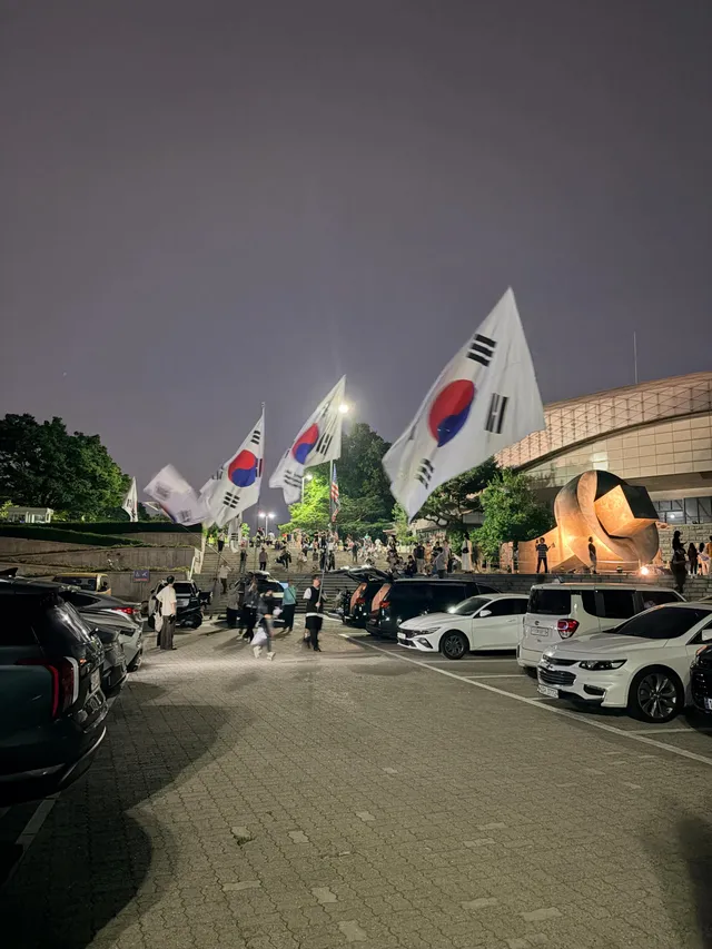6월의 마지막 밤 태극기 행진🫡