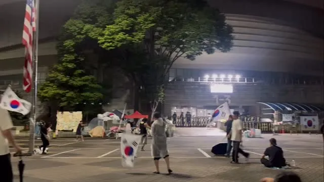 다행히도 올공 비 그쳤어요!! 
멸공 화이팅 🩵🩵🩵🩵🩵🩵