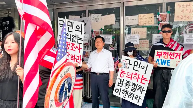 올공 시민분들 절대 말려들지 마세요.
말려들지 않으면, 
결국 선동하는 자리에 선동하는 자만 남습니다.

저들은 오늘 문을 막아서기로 이미 
결