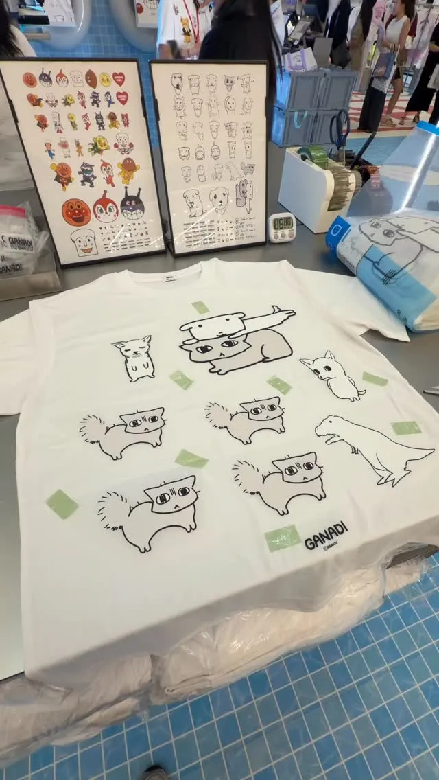 잠실 사는 님들아
롯몰에서 지금 스파오 팝업 하는데
기욤뽀짝 티셔츠 만들 수 있으니까 댕겨와ㅏㅏ~