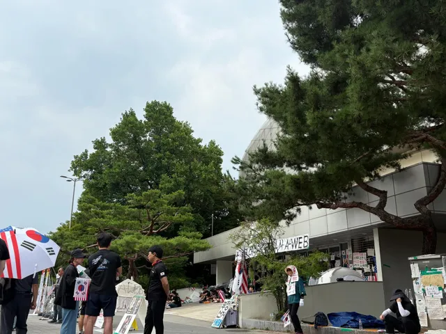 2026.07.02 15:05
2-1 게이트 앞

현재는 평상시와 같습니다.
2시에 도착했는데 한발 늦었네요😅
오늘 안 오면 겁쟁이같아서 시간