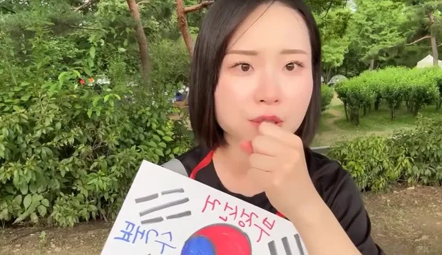 <2026. 07. 02.>
일본인의 개인적인 생각‼️
-> 구호는 "재선거"만 외치는 것이 낫다고 생각함
이유 : 파이를 넓힐 수 있기 때문에