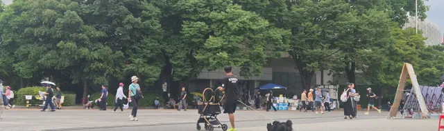 일이 끝나고ㅠ 이런... 이와중에 올공 이번주 역대급 사람 모일 듯!!! 굿 30대 조용히 ㅋ 20대 10대 친구들끼리 노래부르면서 모이고 있음