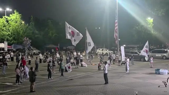 올림픽공원에 자주오시는 분이 공황에 대해 쓴 글을 보고 
저도 몇 글자 적습니다..

공황에 대해 오해하는 것 중
 1. 사람 많은곳 절대 못간