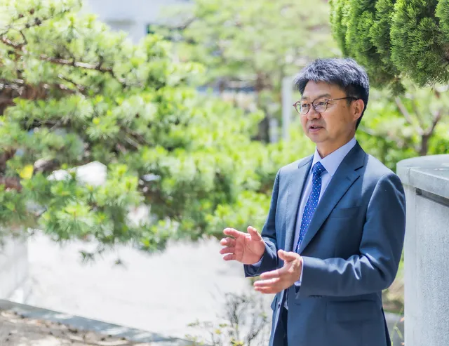 [고견을 듣는다] “잠실시위, 청년 주도 정치변혁 신호탄… 2년뒤 총선...

“그동안 한국 정치를 규정해왔던 이념은 더이상 유효하지 않습니다.