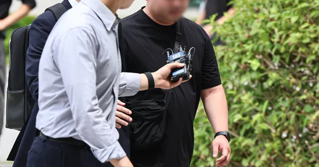 잠실 개표소서 경찰 폭행 혐의 20대 2명 구속영장 기각

잠실 개표소서 경찰 폭행 혐의 20대 2명 구속영장 기각