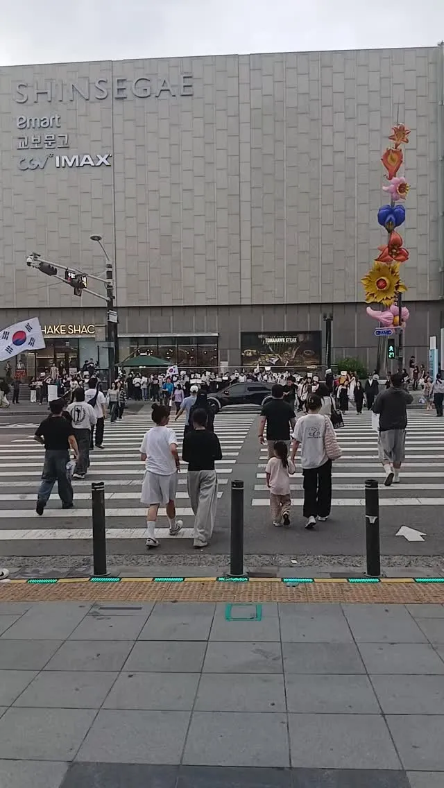 천안재선거 하고있습니다.