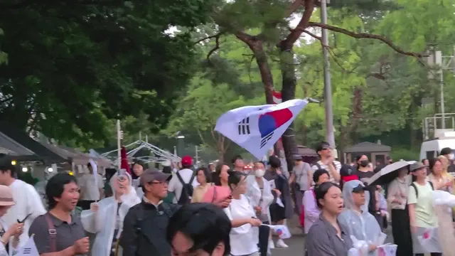 잠실 민주화 운동!

벌레먹은 민주주의의 꽃을 되살리려 

...