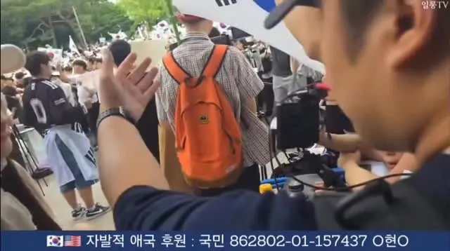 빨갱이 분탕 ㅅㄲ들아 티를 내지마 빨간 마후라에,노란색 완장에 간첩 교육 더 받고와라