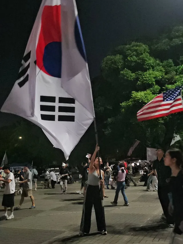 #잠실민주화운동 #스포츠테이핑 #자원봉사자

내가 바로 #1호 #태극기 흔드는 여자다!!💪
이러려고 헬스했나🤔 ㅋㅋㅋㅋ

오늘 좋은 선생님 