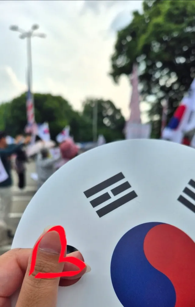 진우형 
올공에서 진우형 응원중~!!!!!
파이팅!!!!