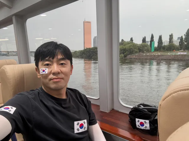 인천으로 복귀중!
한강버스 최고🔥🔥

잠실 올공에서 부산으로 출발한
인천의 청년 이주형 @2_juhyeong 
응원합니다🔥🔥 

‘재선거