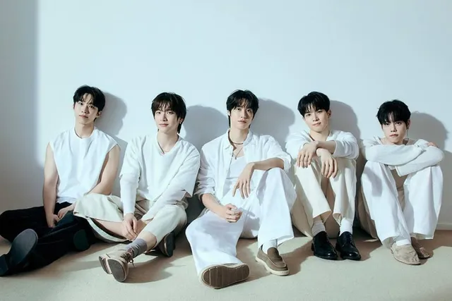 엔플라잉, '올공 시위' 여파→콘서트 장소 변경…"기존 예매 일괄 취소...

밴드 엔플라잉의 콘서트 장소가 잠실 올림픽공원의 시위 여파로 변경
