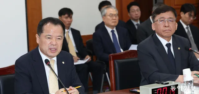 잠실 투표지 247만장 재검표 할듯… 與 “여야 협의 통해 추진 적극 검토...

더불어민주당이 서울 송파구 올림픽공원 핸드볼경기장의 ‘개표소 