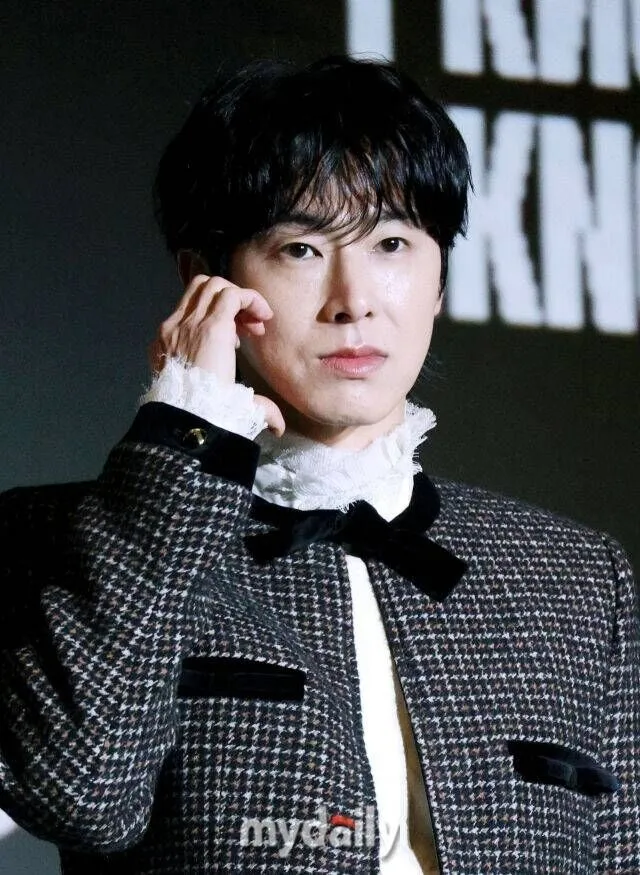 '개표소 봉쇄 시위' 여파에…유노윤호, 결국 콘서트 장소 변경 [공식]

동방신기 유노윤호./마이데일리...