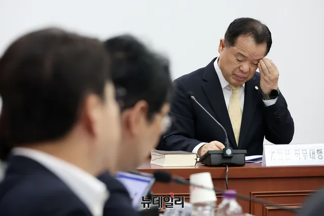 與野, 34일 만에 잠실 '247만 표' 재검표 전격 합의 수순

더불어민주당이 7일 서울 올림픽공원 핸드볼경기장에 보관 중인 투표지 247만 