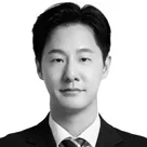 [기고] 전세 소멸·연금 폭탄에도 애는 낳으라고?

지난 6·3 지방선거의 2030 표심은 청년이 매일 마주하는 건 이념이 아닌 집값, 일터 그