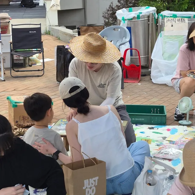 어디 축제 다녀온 건 아닌데...😅😅
올공놀이터 다녀왔음돠...😁

#올림픽공원 #올공놀이터