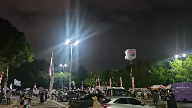 지금!!!!
불금이네!! 
하루사이에 뭐가 많이 생겼네! ㅋㅋ
올공은 발전중~~~~~
애국 댕댕이들도! 🇰🇷