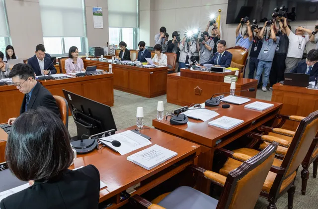 투표용지 사태 반사이익 끝·징계 내분 반감…국힘, 보수층 지지율 급락

국민의힘 지지율이 6·3 지방선거가 끝나고 반짝 상승한 후 하락세로 돌아