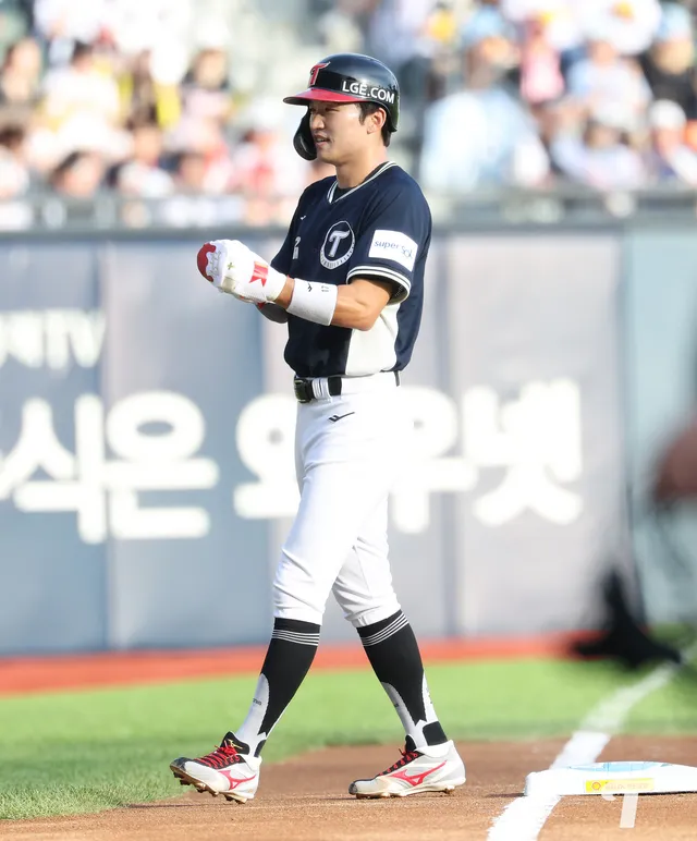 2026 잠실야구장 마지막 올스타💫 

잠실 오씨부터 토르까지⚡️
수많은 추억과 뜨거운 함성이 함께했던 잠실야구장에서 10개 구단 팬분들과 함