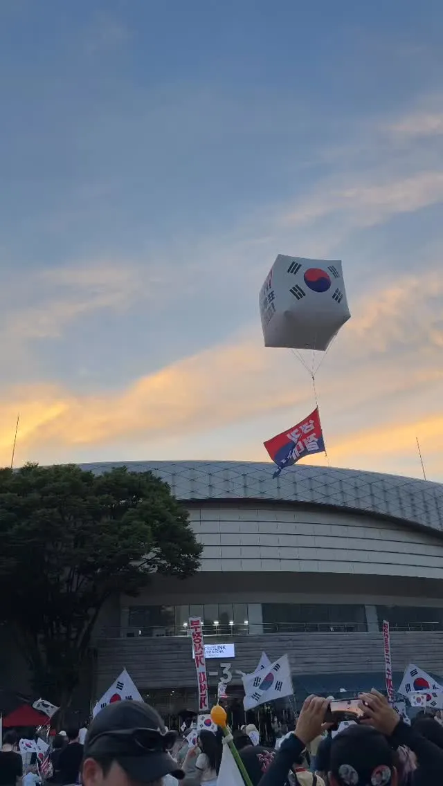올 여름 가장핫한곳 ▓▓26.07.11

쉬는날 👉 올공
여름휴가 👉 올공
유산소운동 👉 올공
데이트 👉 올공
비오는 날 👉 올터밤