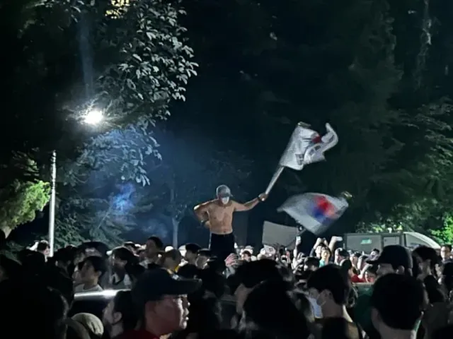 잠실 이라고 합니다.

잠실은 기동대 까지 투입 됐습니다.