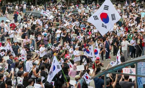 [창간 38주년] 광장에 모인 2030 "무너진 원칙 세우자"…'선거 신뢰 회복...

2026년 6월3일, 제9회 전국동시지방선거에서 민주주의
