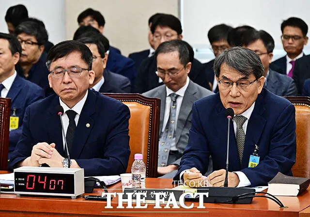 국조특위 첫 청문회…여야, 선관위 총체적 부실 질타(종합)

투표용지 부족 부실 대응·선관위 카르텔 비판선관위 측, 국가배상에 대해 검토해 보겠