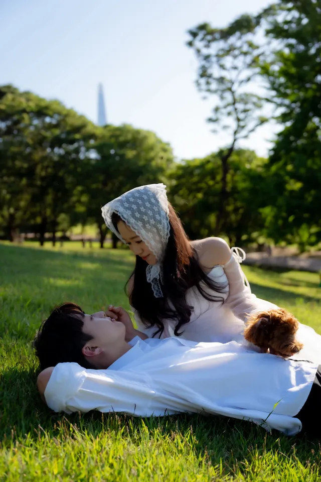 전부 똑같은 올림픽공원인데, 같은 장소라는 게 믿겨?!?

날씨에 따라 그날의 무드와 색감이 매번 달라지는 게 참 신기하더라🫶
요즘은 이런 날
