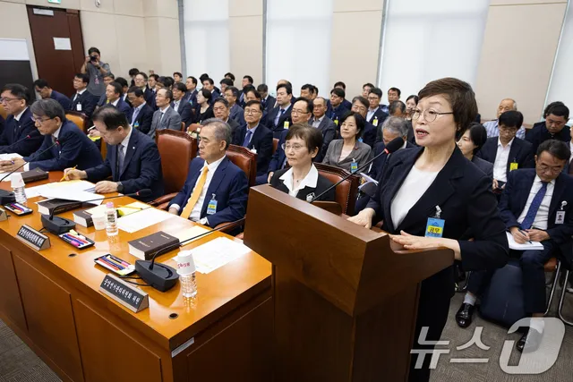 與 "즉각 재검표"…野는 "특검과 병행"·"특검 먼저" 두 갈래(종합2보)

윤상현 "재검표·특검 쌍두마차"…주진우 "재채점 무슨 의미" 올공 
