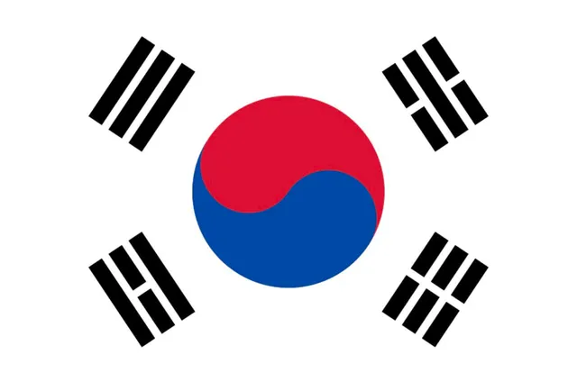 방금 출근길 강남 지하철에서 한 어르신께서 ‘부정선거 재선거 올공’이라는 문구를 들고 홀로 서 계셨습니다.

마음만큼은 함께하고 싶었습니다.

