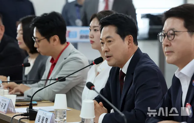 장동혁, '재선거' 고리로 전국 돌며 지지층 확보 총력…오늘 광주행

[서울=뉴시스]하지현 전상우 기자 = 장동혁 국민의힘 대표가 6·3 지방선