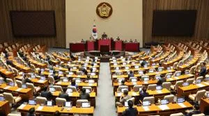 '원 구성' 제자리걸음…협상카드조차 내버렸다

매일일보 = 최영훈 기자 | 22대 국회 후반기 상임위원회 구성을 위한 여야 간 협상이 제자리걸음