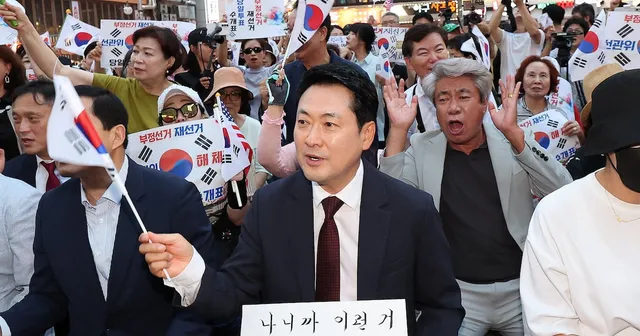 [사설] 사퇴 요구 피해 나 홀로 장외집회 전전하는 제1야당 대표

사설 사퇴 요구 피해 나 홀로 장외집회 전전하는 제1야당 대표