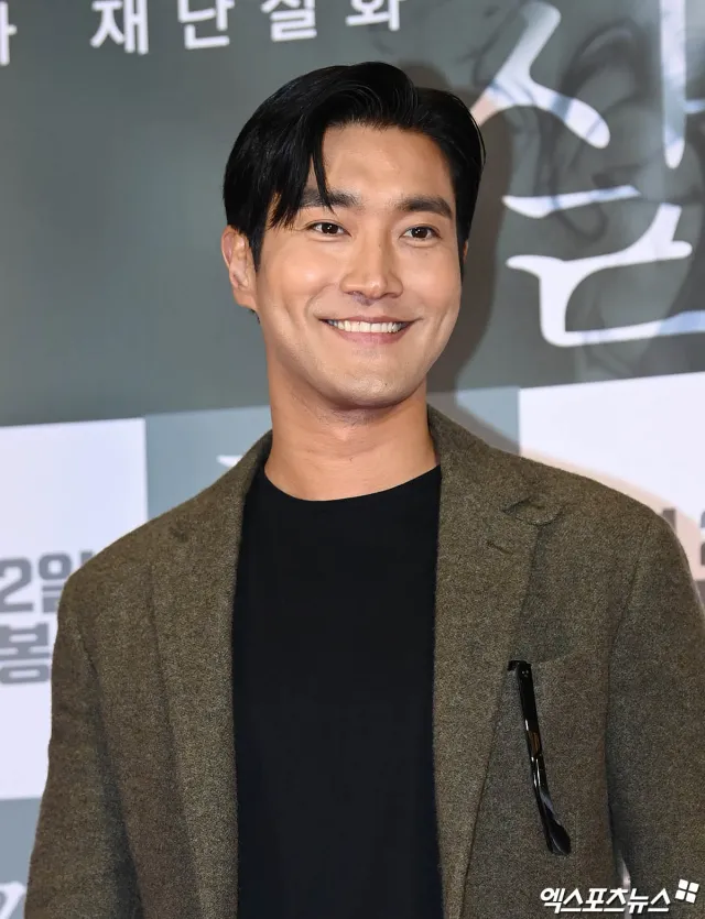 최시원 "난 자랑스러운 대한민국 사람"…중국 작품 출연 비판에 입 열었...

(엑스포츠뉴스 김수아 기자) 그룹 슈퍼주니어 최시원이 과거 중국 