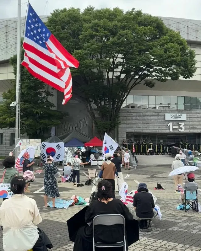 실시간) 오늘 저녁에 대구가는날이라 너무 아쉬운데
7시간동안 목째져라 외치고 가겠습니다🫡