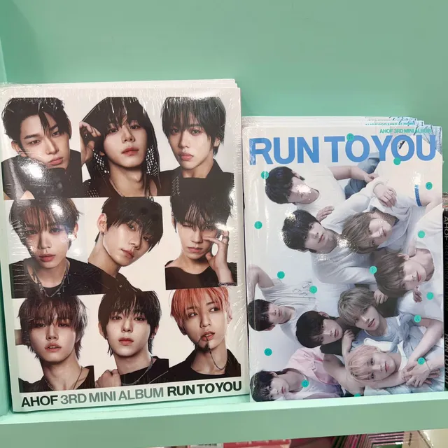 💿 𝐍𝐄𝐖 𝐑𝐄𝐋𝐄𝐀𝐒𝐄 💿

▶️ AHOF - RUN TO YOU / The 3rd Mini Album
 ㄴ PHOTOB