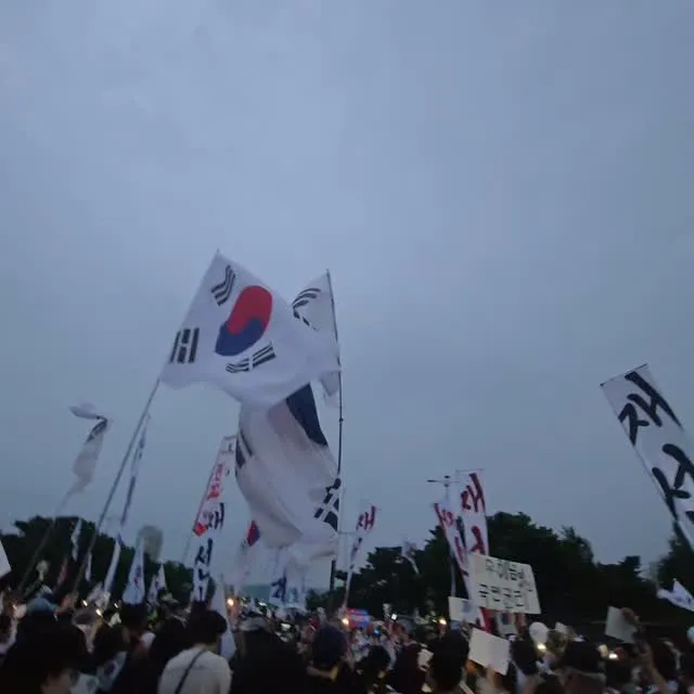 재선거 재선거
전국 재선거

아 그리고 이영상 야! 되도 않는 꼴깝 그만 떨라고! 너랑 나 체급 다르다고 ㅋㅋㅋㅋ