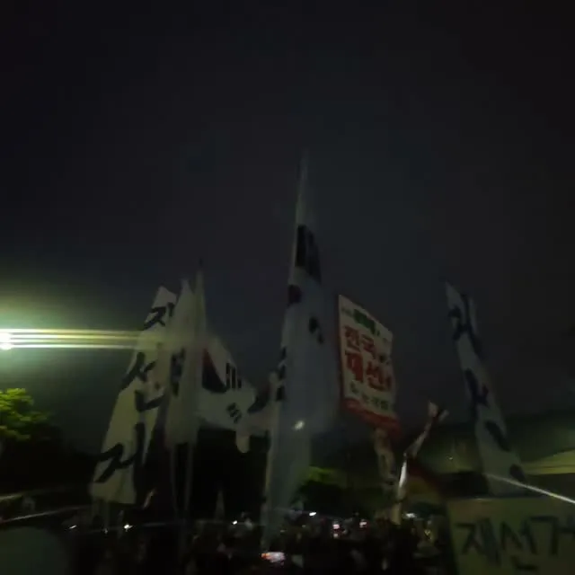 재선거 재선거
전국 재선거

아 그리고 이영상 야! 되도 않는 꼴깝 그만 떨라고! 너랑 나 체급 다르다고 ㅋㅋㅋㅋ