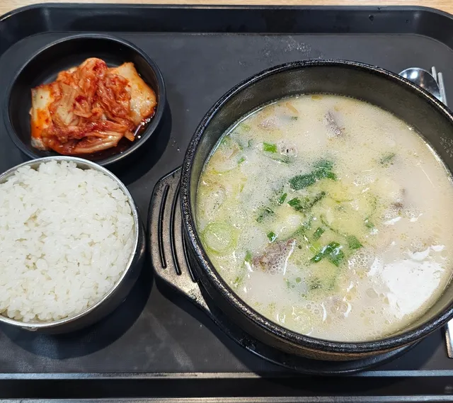 #20260717#롯데월드몰#잠실롯데월드몰#잠실롯데월드몰맛집#롯데월드몰맛집#가마솥국밥보쌈#우사골순대국밥#밥스타그램#먹스타그램

좀전 피드는 어제