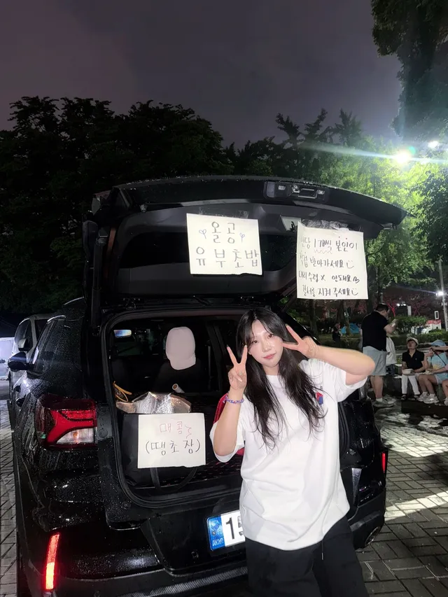 올공 유부초밥 / 주먹밥 106인분 나눔 완료🍙❤️‍🔥
시은(施恩) 은혜를 베풀다. 이름 값 하기 

ㅎㅎ 맨날 자취방에서 큰손으로 반찬하던