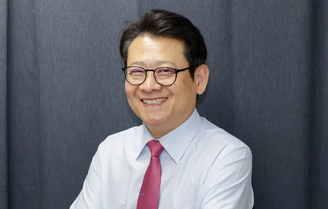 [권순욱 칼럼] ‘제2의 윤석열’ 선언한 장동혁, 국힘 문닫아라

장동혁 국민의힘 대표가 마침내 ‘윤석열 전 대통령 계승’을 선언했다. 부정선거